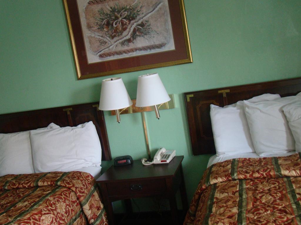 Budget Inn Mount Airy 客房 照片